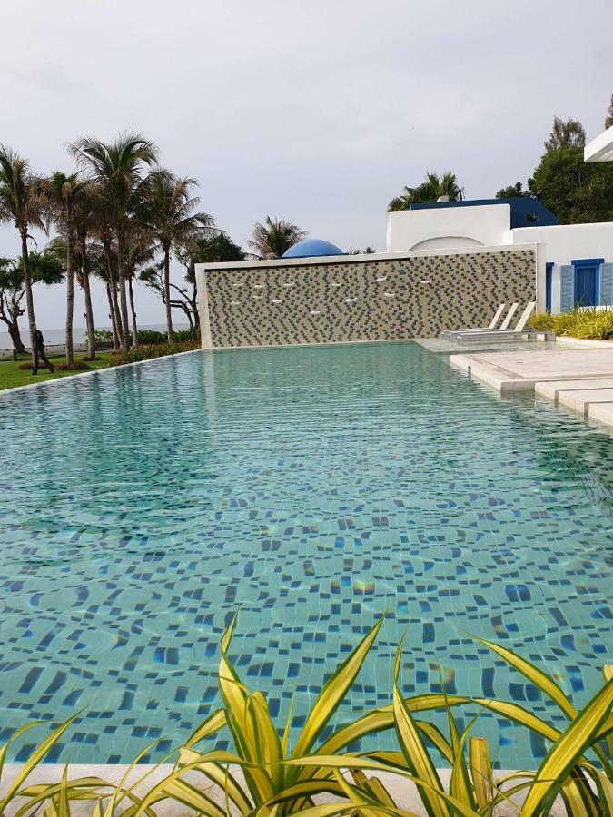 The Crest Santora Hua Hin Apartment Exterior photo